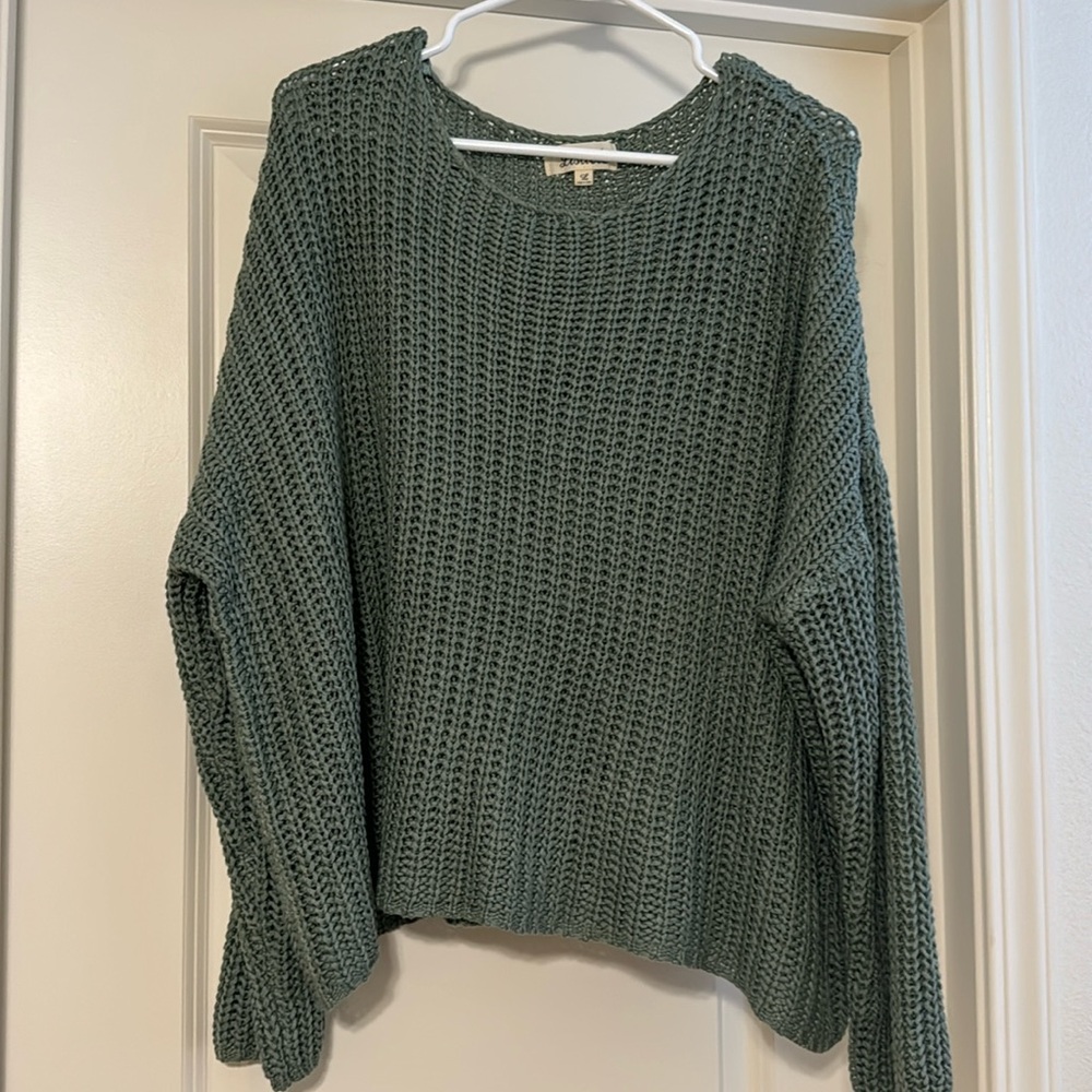 *LIKE NEW* Knit Sweater